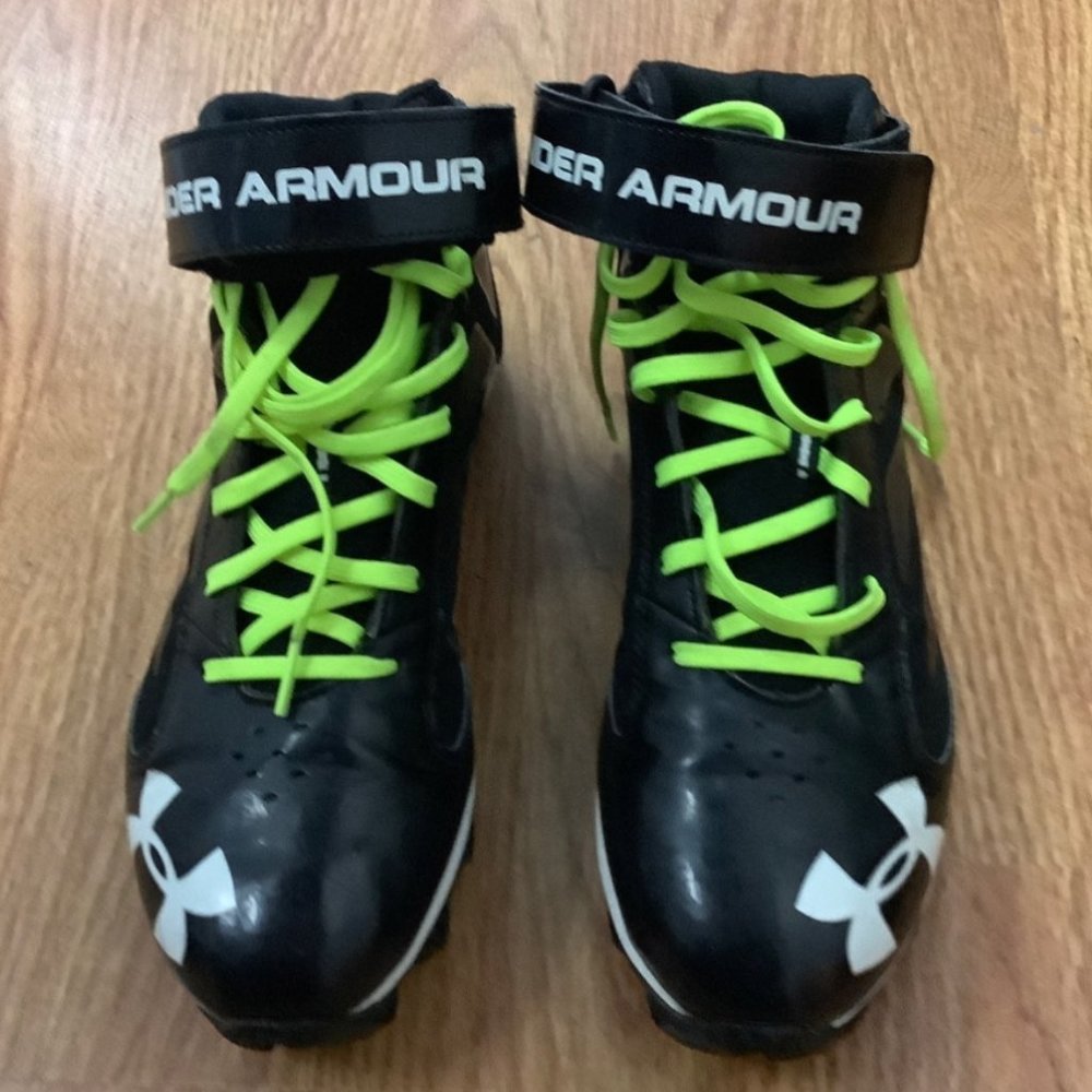 Men's Football Cleats size 10